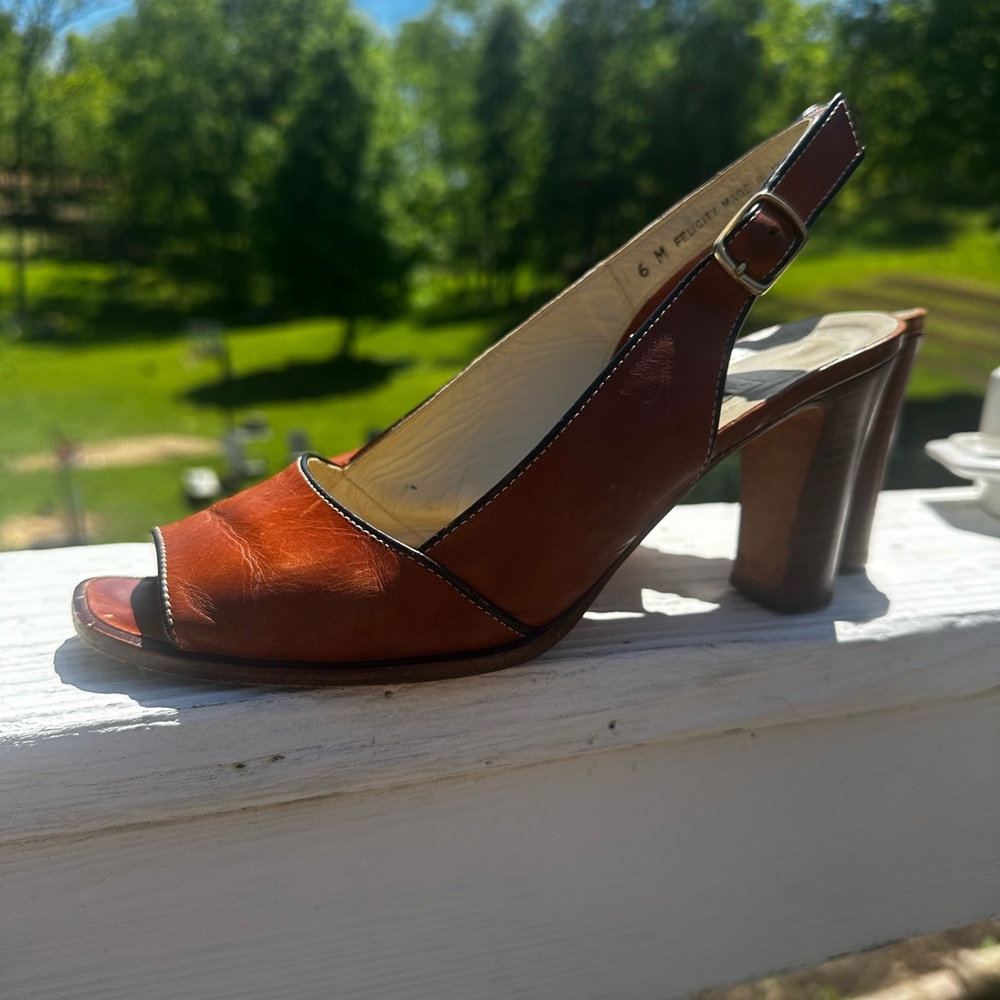 Vintage Bally Tan Slingback Felicity Heels